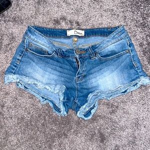 Women’s jean shorts